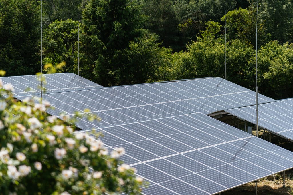 Solární panely na místě, TON obchodování s enegií