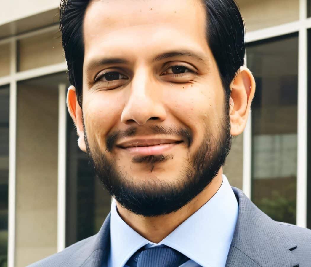 Portrait of Suresh Nar